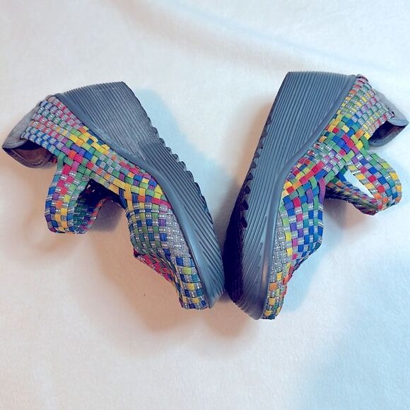 St John’s Bay Woven Wedges - Picture 2 of 6